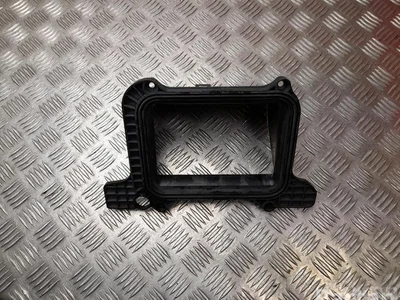 Audi 4M2819904 Q7 (4M) 2018 Prise d'air / Conduit d'air d'admission - Image 1