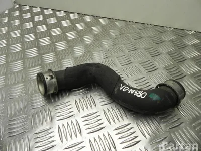 Mercedes-Benz A 212 501 82 82 / A2125018282 E-CLASS (W212) 2012 Tuyau de radiateur - Image 1