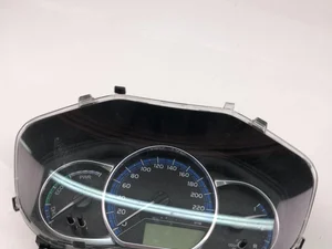 Toyota 83800-0UC90 / 838000UC90 YARIS (_P13_) 2018 Tablero de instrumentos