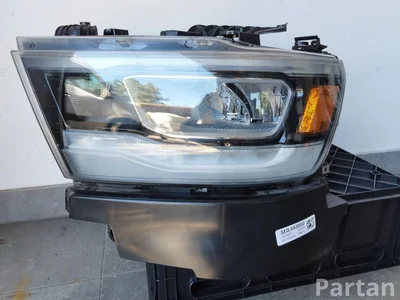 RAM 68316083AH 1500 CLASSIC Crew Cab Pickup (DS) 2020 Scheinwerfer links - Bild 1