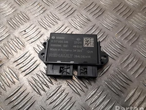 Renault 284L09241R KANGOO III 2023 Unité de contrôle pour systèmes de stationnement