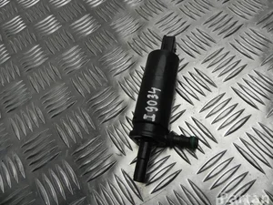 Mercedes-Benz 210 869 12 21 / 2108691221 CLS (C218) 2012 Pompe à eau de lavage