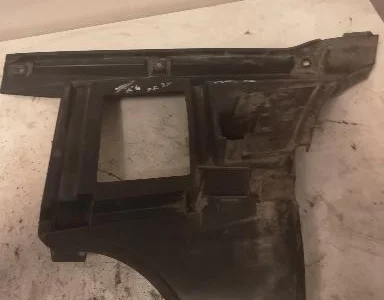 Volvo 8648150 XC70 CROSS COUNTRY 2003 Support pour pare-chocs - Image 1