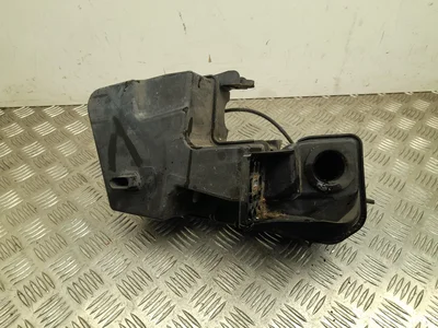 Volkswagen 7E0955453A TRANSPORTER VI Box (SGA, SGH) 2016 Réservoir d'eau de nettoyage - Image 1