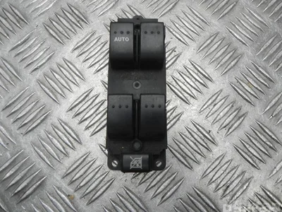 Mazda BN8F66350 3 (BK) 2006 Bouton de lève-vitre - Image 1