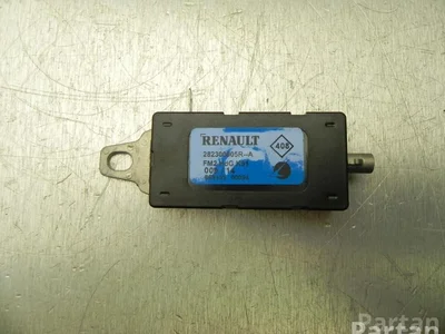 Renault 282300005R LAGUNA III Grandtour (KT0/1) 2013 Amplificateur d'antenne - Image 1