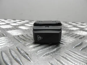 Renault 251450002R MEGANE III Grandtour (KZ0/1) 2013 Bouton pour programme de stabilité électronique -esp-