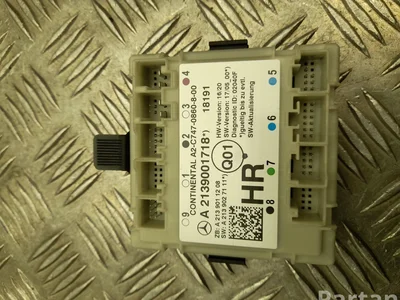 Nissan A2139001718 JUKE (F15) 2017 Unité de commande pour porte Left Front - Image 1