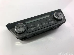 Toyota 75F546 RAV 4 IV (_A4_) 2014 Contrôle automatique de la climatisation