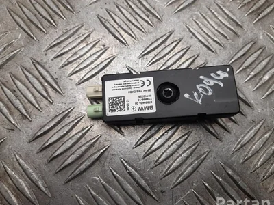 BMW 8795943 2' F44 Gran Coupé 2021 Amplificateur d'antenne - Image 1