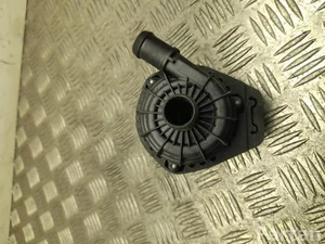 Volkswagen 1EA965567M ID.4 2024 Pompe à eau supplémentaire
