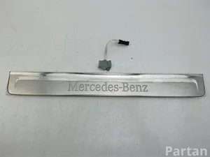 Mercedes-Benz A2976801600 EQS SUV (X296) 2023 Durų slenksčio apdaila