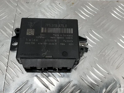 Porsche 7P5919475B CAYENNE (92A) 2011 Unité de contrôle pour systèmes de stationnement - Image 1