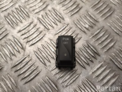 Smart 284487227R FORFOUR Hatchback (453) 2022 Button for parking aid - Image 1