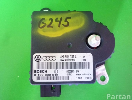 AUDI 4E0 910 181 C, 4E0 915 181 C / 4E0910181C, 4E0915181C A8 (4E_) 2004 Control unit for battery monitoring