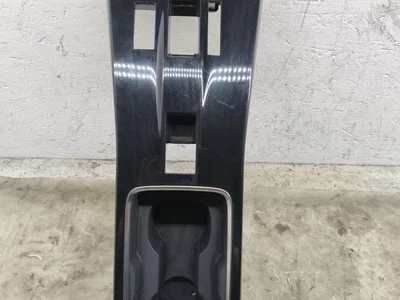 Opel 9837377880 Mokka II e 2022 Centrinė konsolė - Nuotrauka 1