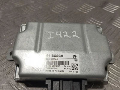 Maserati 56029583AC LEVANTE 2019 Onduleur avec convertisseur - Image 1