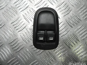 Peugeot 5007 206 Hatchback (2A/C) 2002 Bouton de lève-vitre