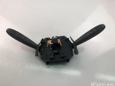 Fiat A223 PUNTO (188_) 2000 Bouton multifonction pour volant - Image 1