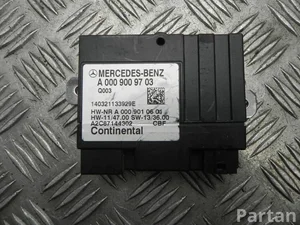 Mercedes-Benz A 000 900 97 03 / A0009009703 VITO Box (W447) 2014 Aparato de mando