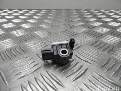 Mitsubishi 8651A117 ASX (GA_W_) 2011 Capteur d'impact (systèmes d'airbag) - Image 1
