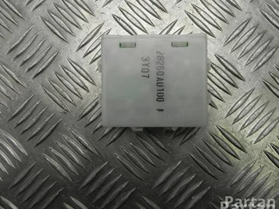 Nissan 28260AU100 PRIMERA Estate (WP12) 2003 unité de contrôle - Image 1