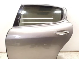 Maserati 43R-001596 / 43R001596 QUATTROPORTE V 2010 Porte Left Rear