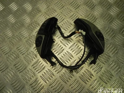 Toyota F70CV164, F70CV142 PRIUS Hatchback (_W2_) 2006 Botones del volante - Imagen 1