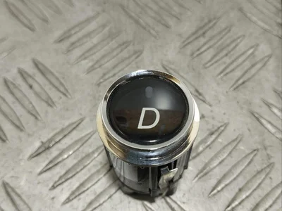 Aston Martin HY53-7J177-AB, HY537J177AB / HY537J177AB, HY537J177AB DB11 (AM5) 2019 Commutateur/ Bouton - Image 1