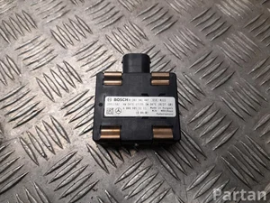 Mercedes-Benz A 000 905 52 11 / A0009055211 GLE (W167) (2019 ...) 2020 Radaras