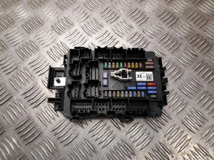 Tesla 1094409-01-E / 109440901E MODEL X 2019 Boîte à fusibles