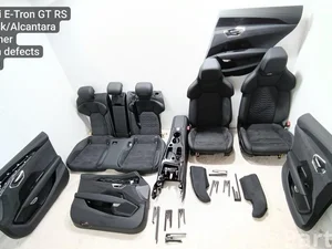Audi 4J3.868.067, 4J3143555555A, 4J3.868.018, 4J3.868.017, 4J3.867.305.B, 4J3.867.306.B, 4J3.885.892 / 4J3868067, 4J3143555555A, 4J3868018, 4J3868017, 4J3867305B, 4J3867306B, 4J3885892 E-TRON GT sedan (F83, F8P) 2024 Fotele, Kanapa, Komplet Panel drzwi Po