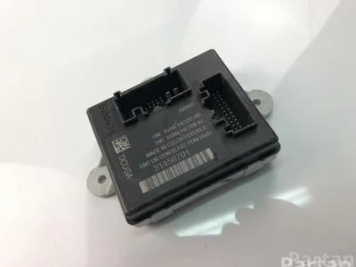 Volvo 31456701 V40 Hatchback 2016 Control unit for door - Image 1