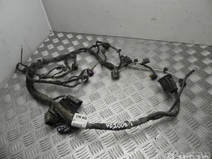 Volkswagen 04C 972 612 D / 04C972612D UP (121, 122, BL1, BL2) 2013 Fils du compartiment moteur