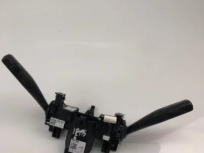 Volkswagen 5K0953502K; 5K0953521FG / 5K0953502K, 5K0953521FG CADDY IV Box (SAA, SAH) 2019 Brazo de columna de dirección, interruptor - Imagen 1