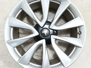 Tesla 1044224-00-B / 104422400B MODEL 3 2018 Alloy wheels R19 ET40 EJ 8.5 5x114.3