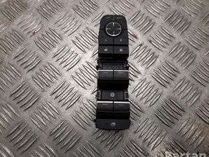 Lexus 84040-48240 / 8404048240 LBX 2025 Bouton de lève-vitre Right Front