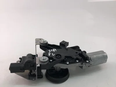 BMW 7311415 3 (F30, F80) 2014 Двигатель стеклоочистителя - Изображение 1