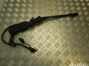 Mercedes-Benz A 167 820 18 00	 / A1678201800 GLE (W167) (2019 ...) 2019 Bras d'essuie-glace