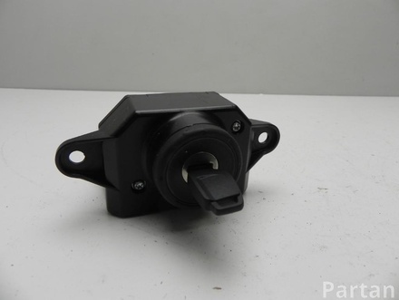 AUDI 4F0 909 131 D / 4F0909131D A6 Avant (4F5, C6) 2006 lock cylinder for ignition