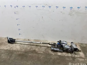 Maserati 327261, 327260, 229175 GRAN TURISMO 2012 Colonne de direction (joystick)