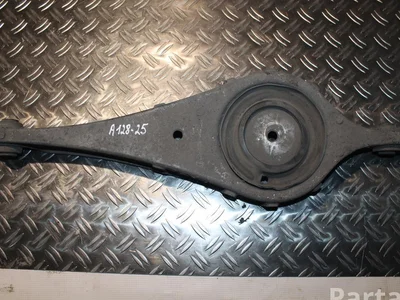 Volvo 6G915B718BAA XC60 2010 Galinė  Apatinė šakė - Nuotrauka 1