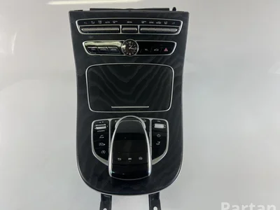 Mercedes-Benz A2139008310 E-CLASS (W213) 2020 Console centrale - Image 1