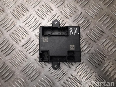 BMW 5 A6B F00 / 5A6BF00 2 U06 Active Tourer 2022 БУ двери спереди слева - Изображение 1