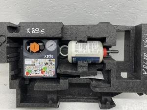 Volvo 31317532 V40 Hatchback 2015 Caja de herramientas