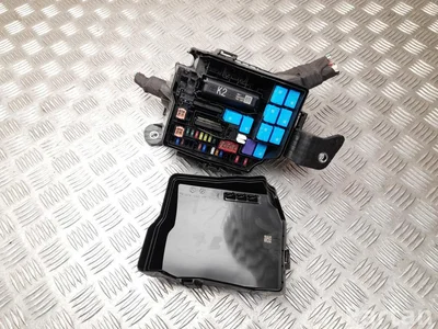 Toyota 82115-0H160 / 821150H160 AYGO X (_B7_) 2025 Fuse Box - Image 1