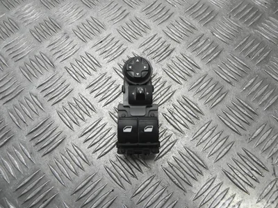 Toyota 96784561ZD PROACE Box (MDZ_) 2018 Commutateur multiple - Image 1