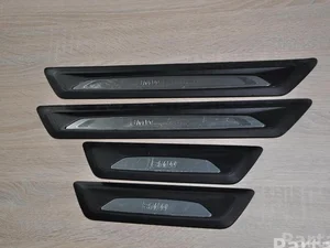 BMW 7260929 ; 7324631 / 7260929, 7324631 3 Gran Turismo (F34) 2014 Garniture de seuil  complect