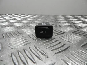 Toyota 86190-48010 / 8619048010 PRIUS (_W3_) 2010 Périphérique d'entrée