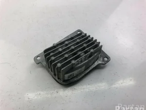 Renault M300-SW57 / M300SW57 TALISMAN (L2M_) 2013 Unités de contrôle